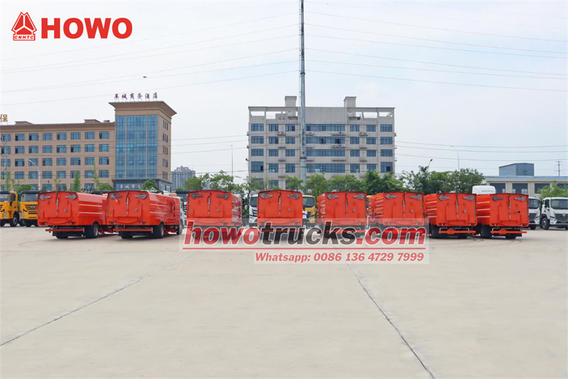HOWO sweeper truck for export
