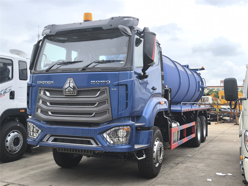 HOWO NX honey sucker truck HOWO NX honey sucker truck