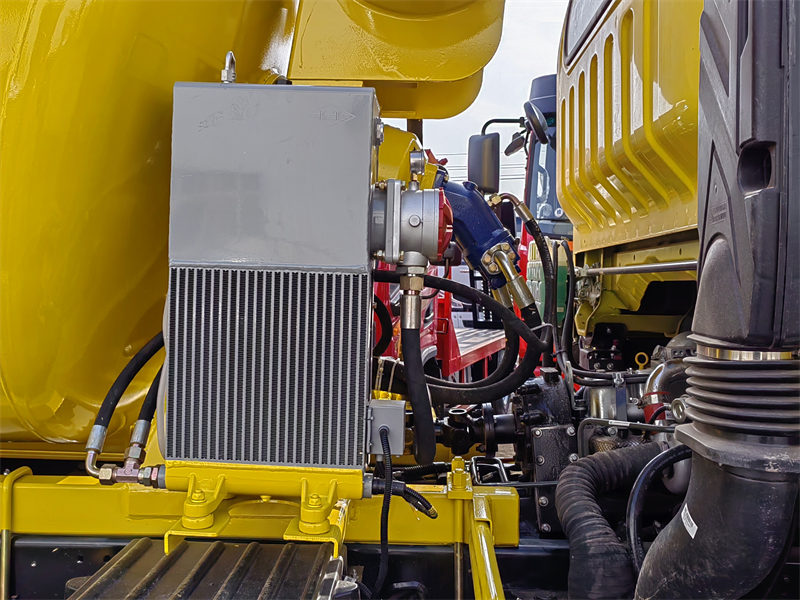 Sinotruk HOWO Light Duty 3cbm Concrete Mixer Truck