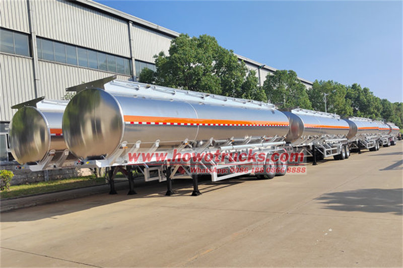 Oil tanker semitrailers for sale