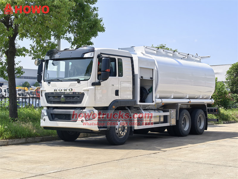 HOWO TX 20000L fuel tank truck
