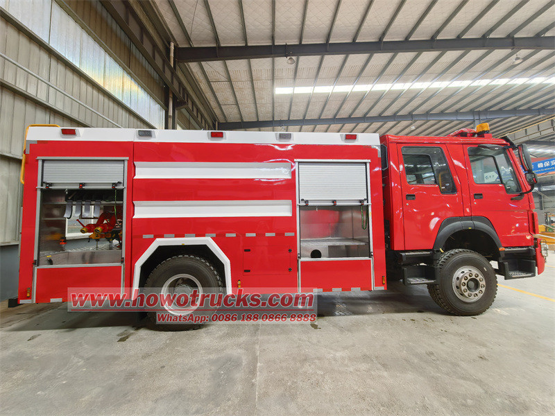 HOWO 4x2 5cbm foam water fire truck